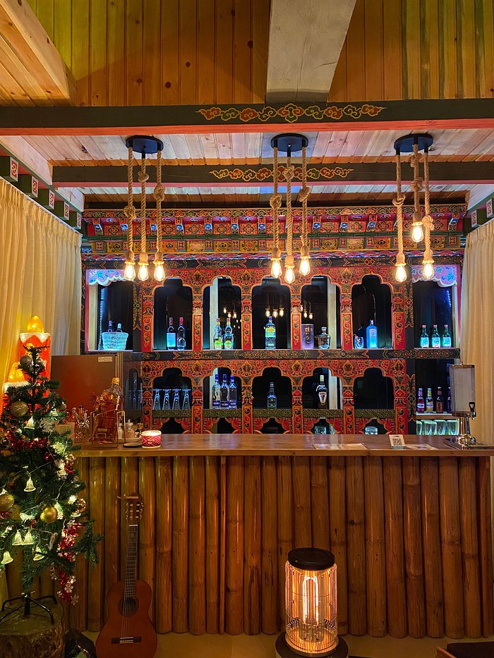 best-bar-in-paro
